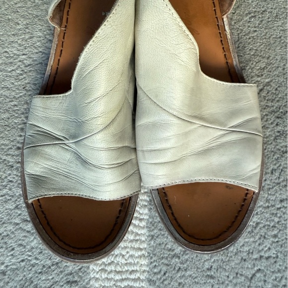 Free People All Leather Mont Blank Asymmetrical Sandals - Picture 8 of 11